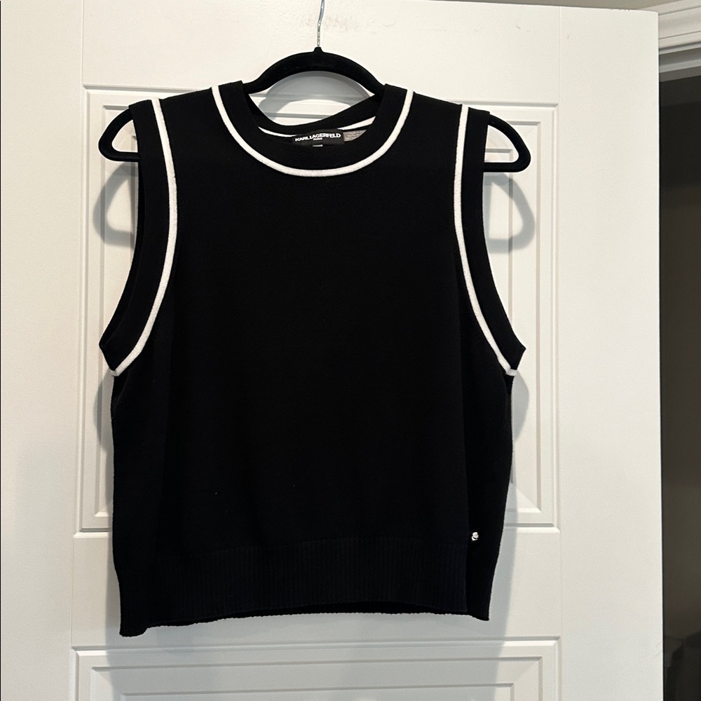 Karl Lagerfeld Sweater